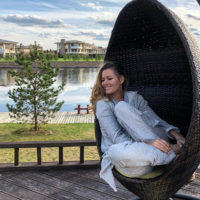 48286 Приглашенный редактор Мария Кожевникова: "Отдых в России не хуже, чем на заграничных курортах"