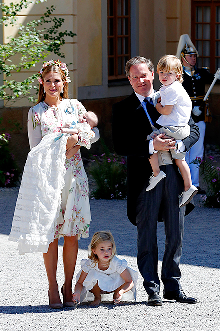 Шведская принцесса Мадлен крестила младшую дочь: фото с церемонии