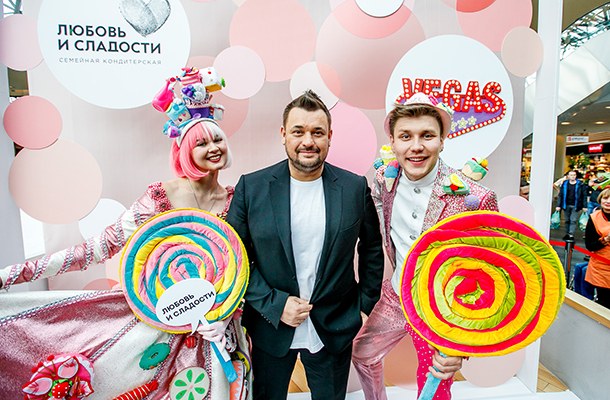 Эмин Агаларов и Сергей Жуков открыли «Любовь и сладости» в Vegas на Каширке