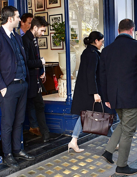 Меган Маркл пообедала со своим новым пресс-секретарем в Ноттинг-хилле
