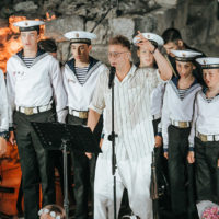 57026 Митя Фомин о скандале с гимном Севастополя: "Если люди хотят петь, им нельзя запрещать"