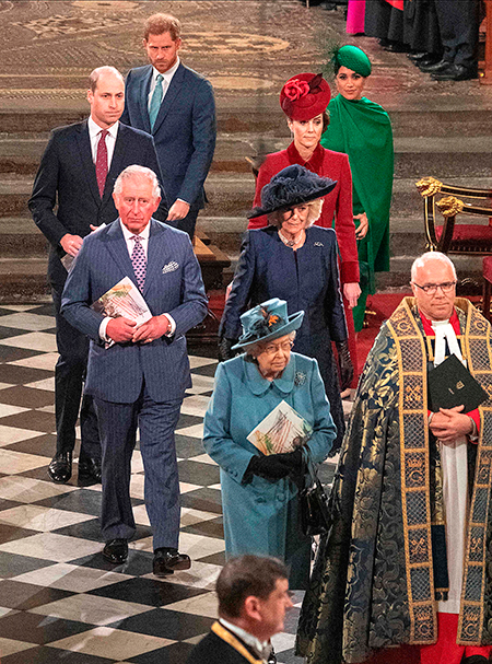 Коронавирус изменил королевский протокол, но только не для принца Гарри и Меган Маркл: видео