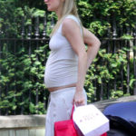 63090 В ожидании перемен: Джуд Лоу и беременная Филиппа Коэн на прогулке в Лондоне