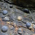 64178 Загадка природы: китайская скала, которая откладывает каменные яйца каждые 30 лет