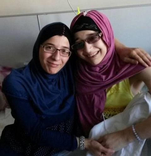 «Зита дольше страдала»: уже год Гита, потерявшая сестру, борется с раком