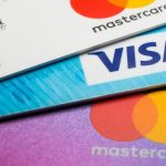 67428 Visa и Mastercard прекращают работу в России. Что будет с нашими банковскими карточками?